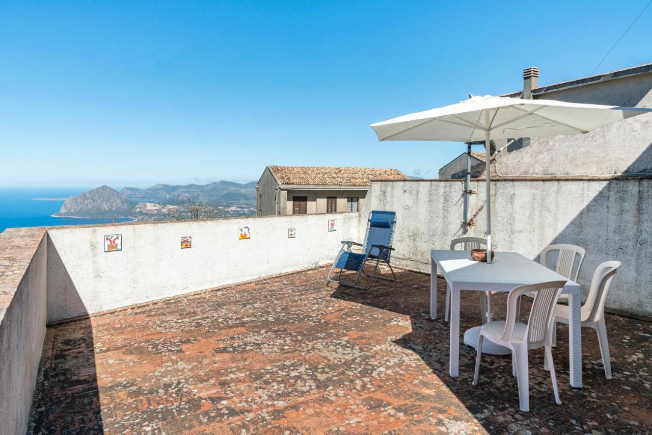 Il Monte Lejlighed Erice Eksteriør billede